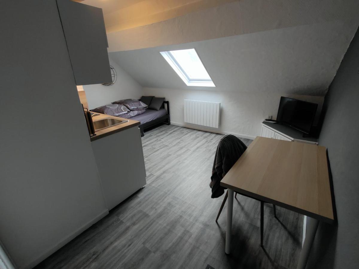 Studio "Sous Les Toits", Proche Hyper Centre Et Commerces ! Valenciennes Extérieur photo