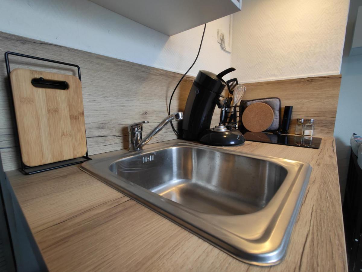 Studio "Sous Les Toits", Proche Hyper Centre Et Commerces ! Valenciennes Extérieur photo
